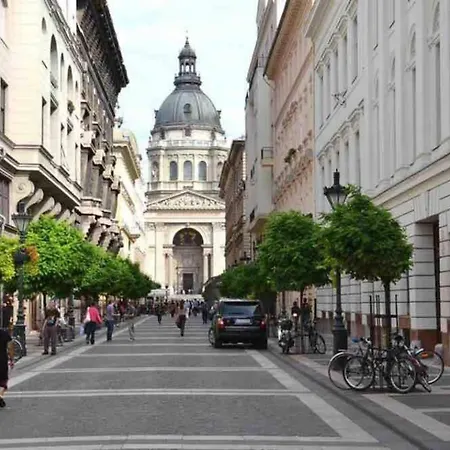 Centre - Contactless Check In * Budapeszt